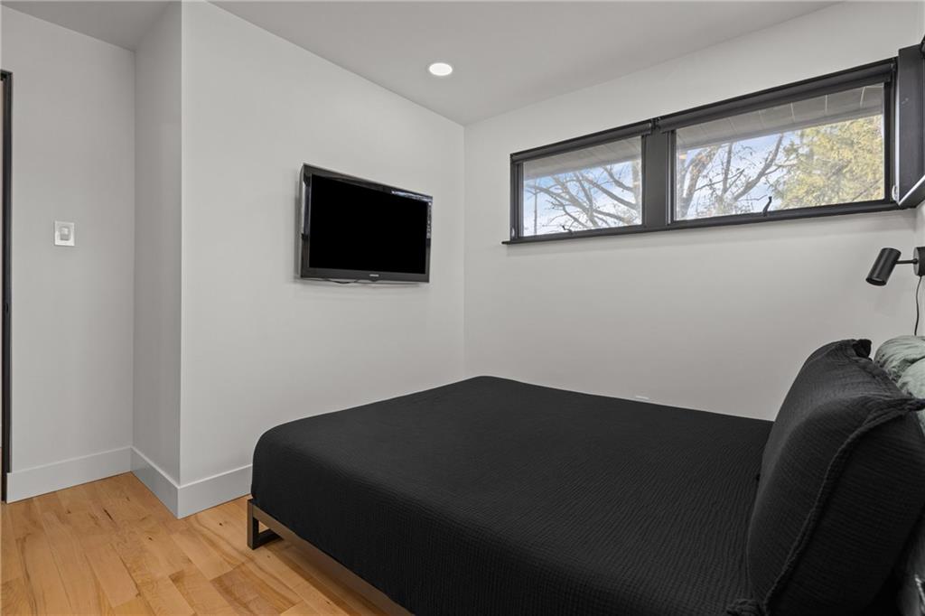 8 Robin Road McKees Rocks, PA 15136 - Photo 25 of 50 Gallery Image 25