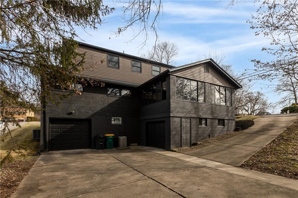 8 Robin Road McKees Rocks, PA 15136 - Photo 44 of 50 Gallery Image 44