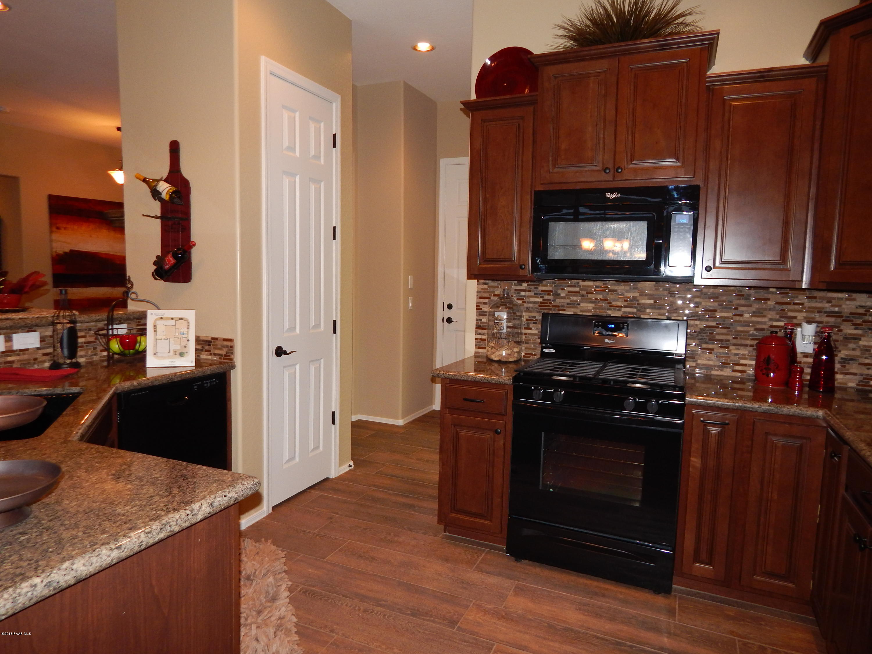 6245 Dutton Drive Prescott Valley, AZ 86314 - Photo 6 of 29 Model Home Picture 6