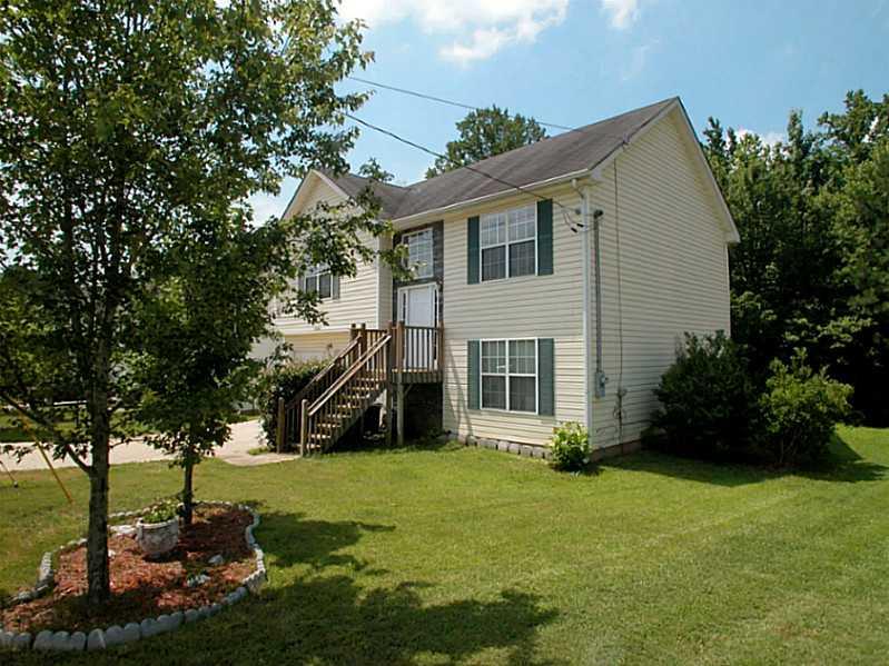 2663 Brandenberry Drive Decatur, GA 30034 - Photo 1 of 1 a view of a house with backyard and garden
