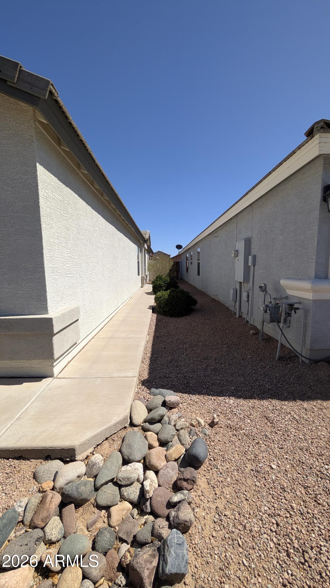 1377 East Pryor Road San Tan Valley, AZ 85140 - Photo 2 of 31 a view of entryway