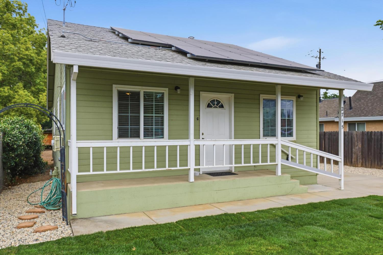2715 California Street Sutter, CA 95982 - Photo 2 of 26