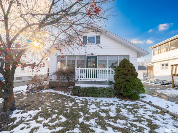 $110,000 | 1111 South 6th Street, Pekin, IL 61554