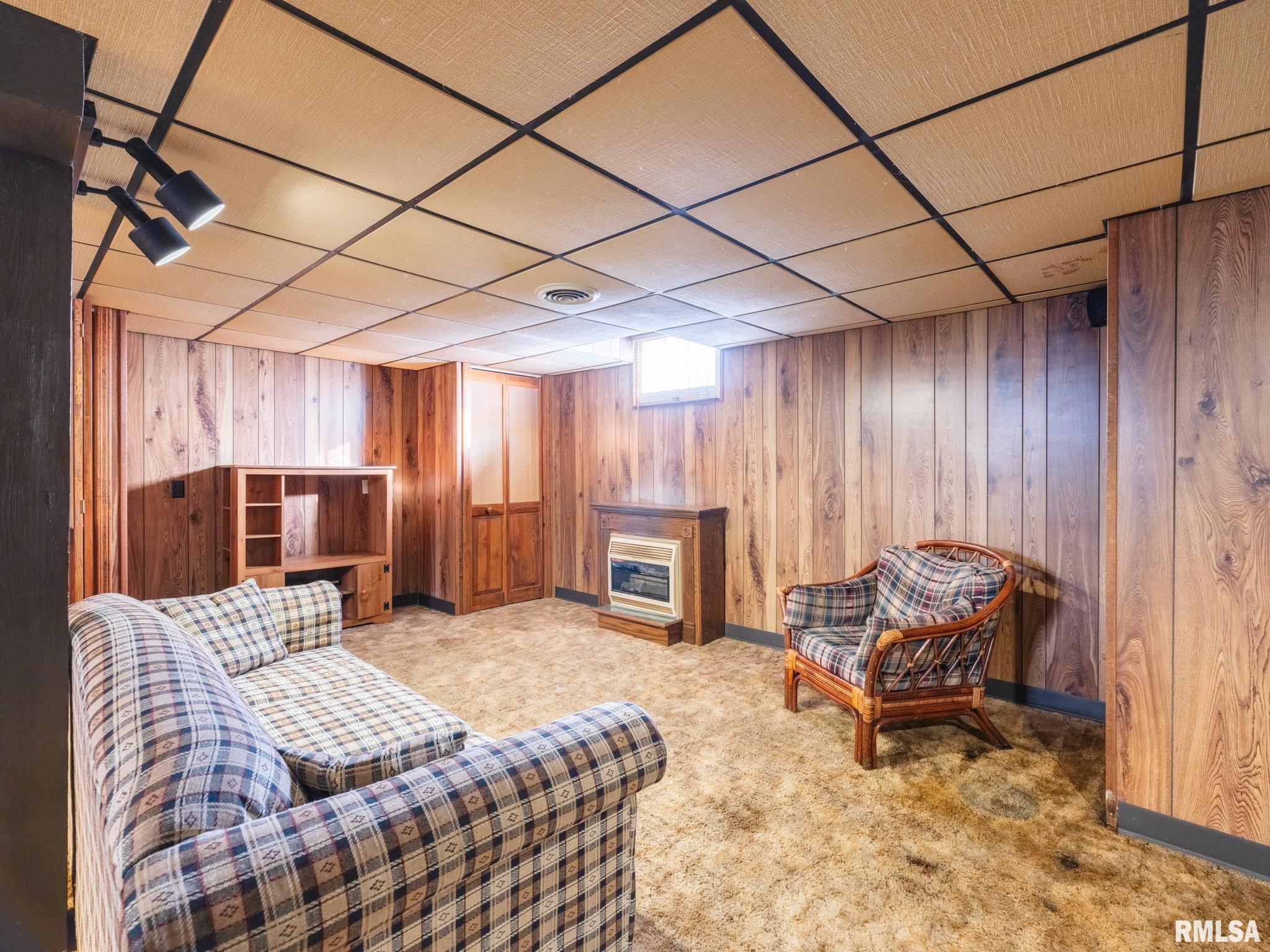 1111 South 6th Street Pekin, IL 61554 - Photo 41 of 53