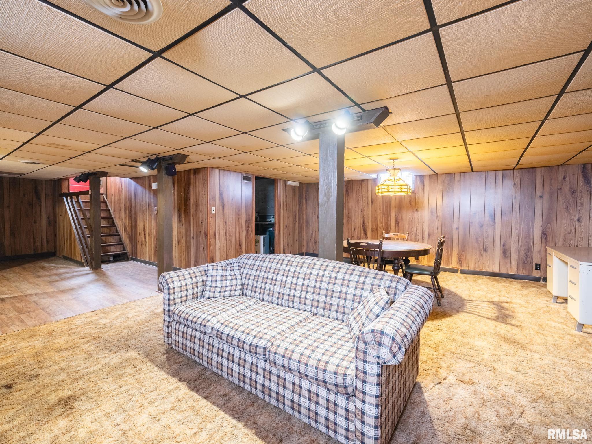 1111 South 6th Street Pekin, IL 61554 - Photo 43 of 53