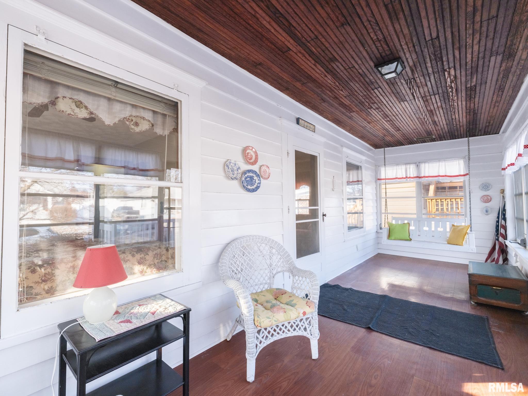 1111 South 6th Street Pekin, IL 61554 - Photo 8 of 53