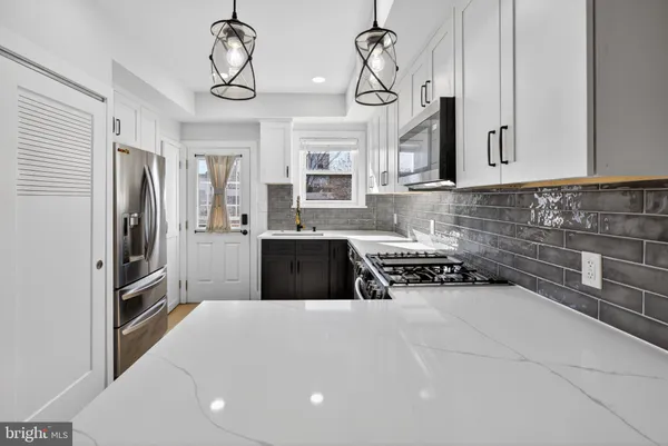 $3,100 | 2015 Gales Street Northeast, Washington, DC 20002