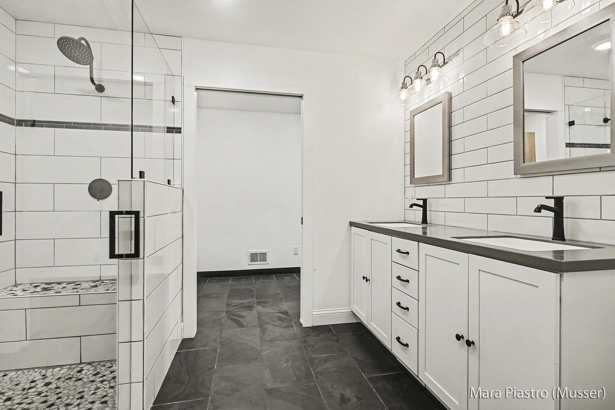 7873 Marsh Road Plainwell, MI 49080 - Photo 11 of 38 Primary Ensuite