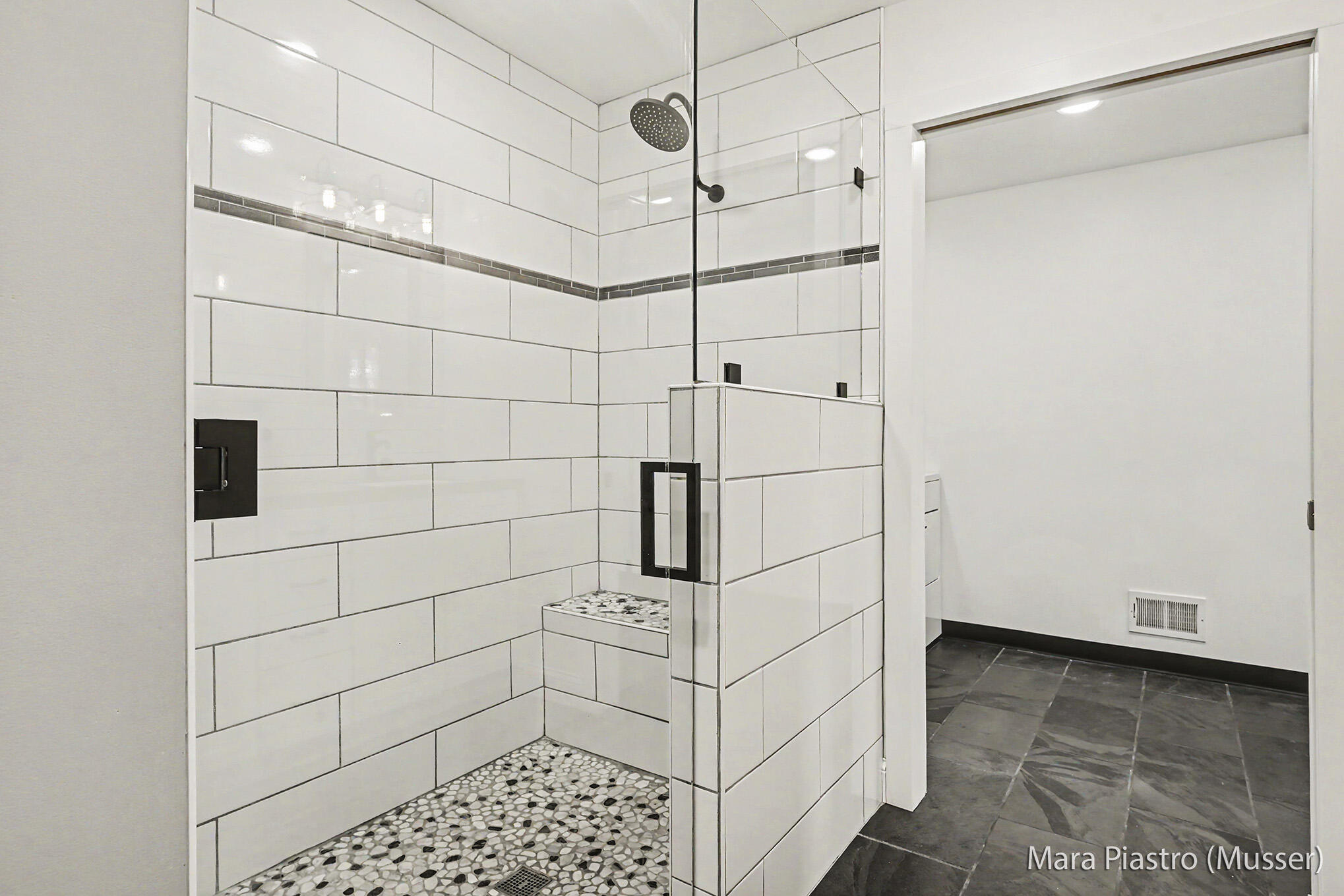 7873 Marsh Road Plainwell, MI 49080 - Photo 12 of 38 Primary Ensuite