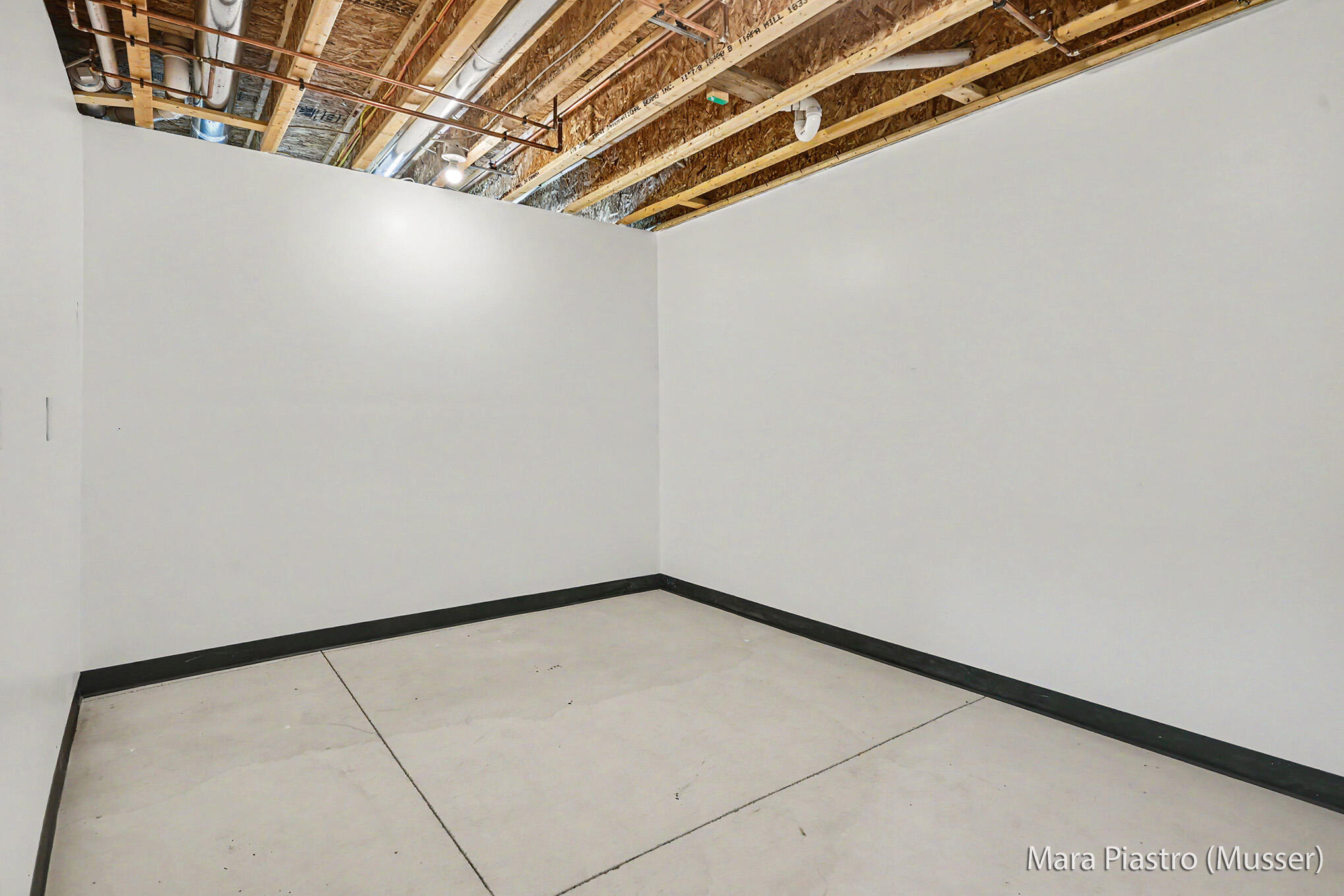 7873 Marsh Road Plainwell, MI 49080 - Photo 22 of 38 Basement