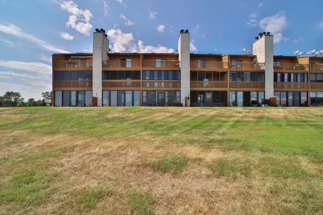 $134,900 | 10490 Highway 169, Unit 103, Garrison, MN 56450