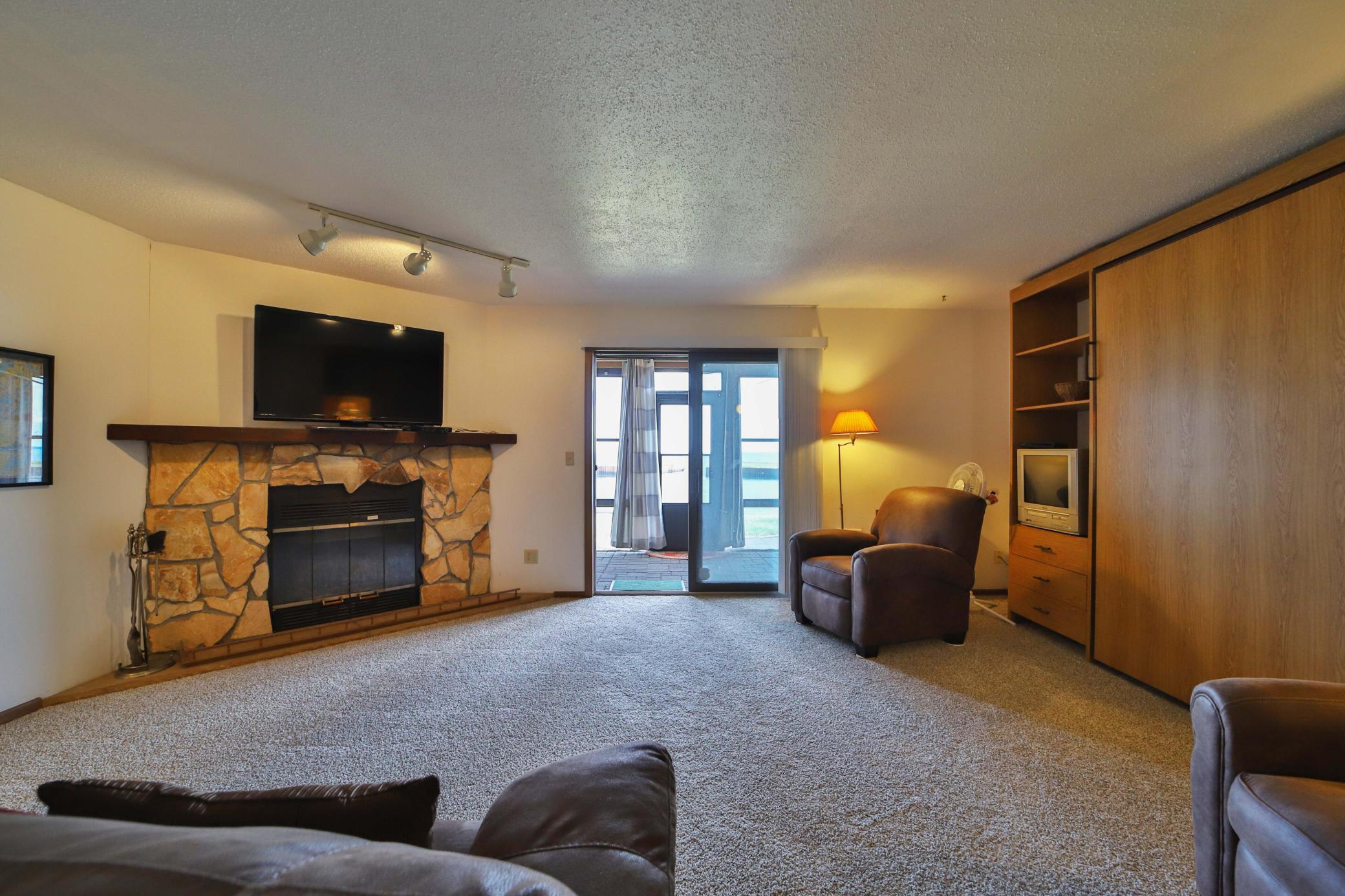 10490 Highway 169, Unit 103 Garrison, MN 56450 - Photo 7 of 24