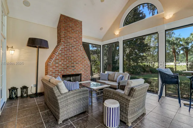 $1,150,000 | 263 Bamberg Drive, Bluffton, SC 29910