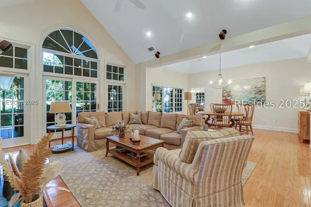 $1,150,000 | 263 Bamberg Drive, Bluffton, SC 29910