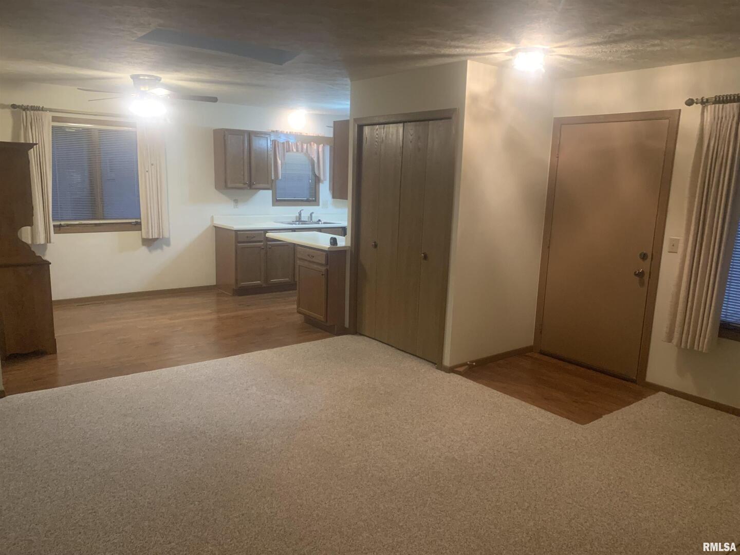 4237 26th Avenue, Unit 1 Moline, IL 61265 - Photo 16 of 35