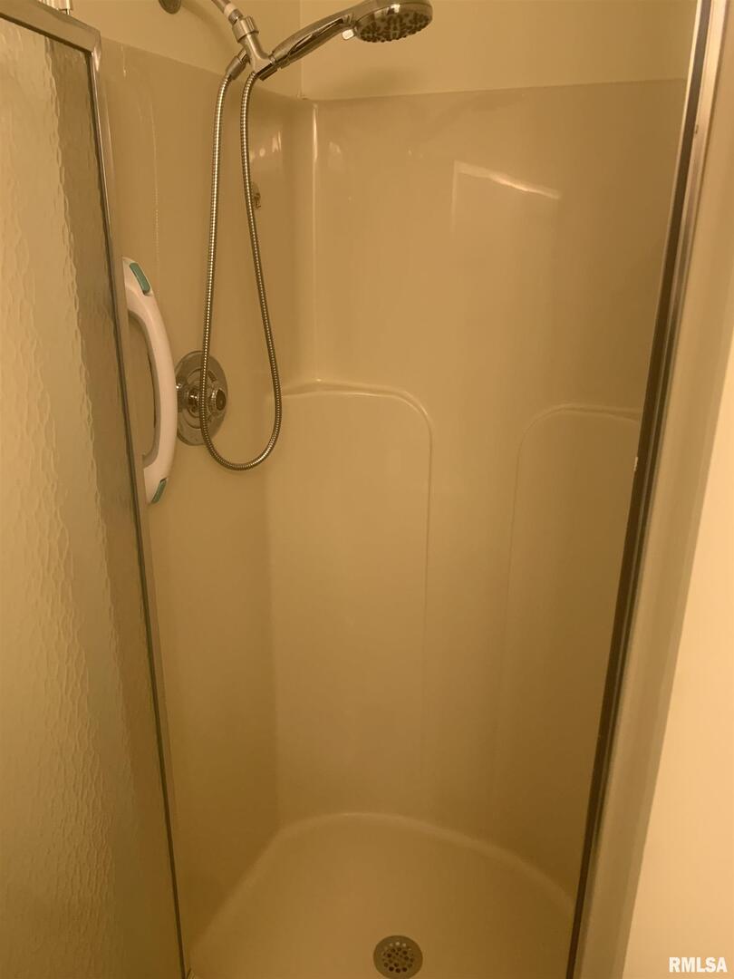 4237 26th Avenue, Unit 1 Moline, IL 61265 - Photo 27 of 35