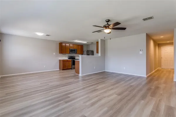 $1,700 | 1122 Augustin Drive, Princeton, TX 75407