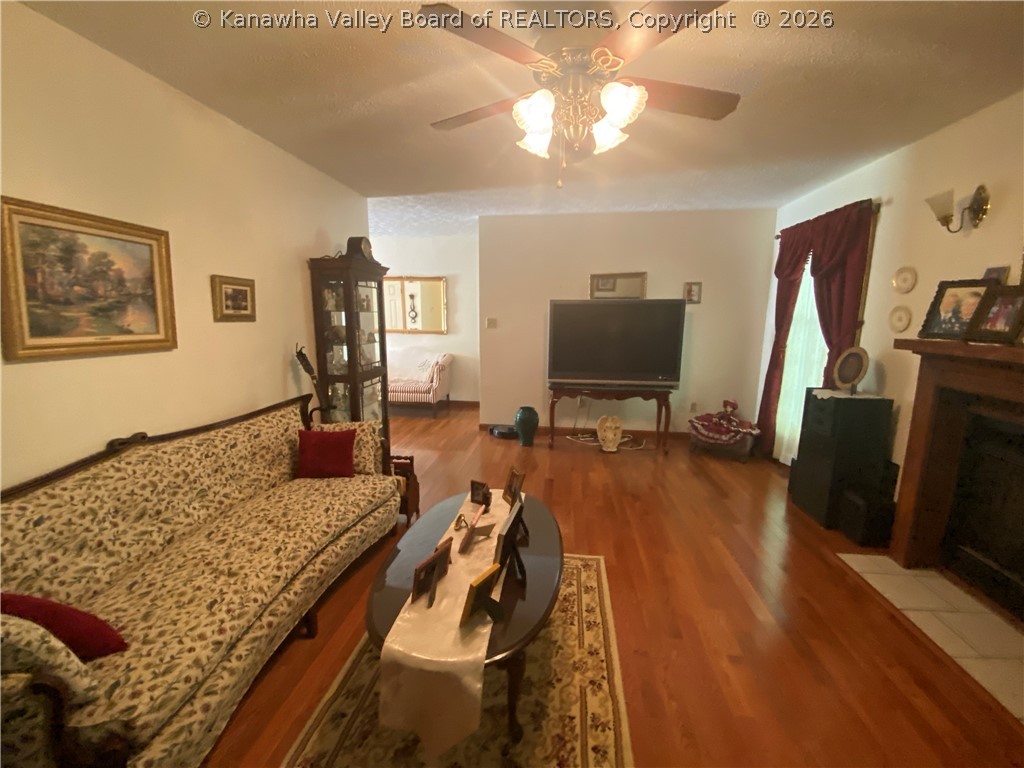 911 Country Estates Road Danville, WV 25053 - Photo 23 of 50 Gallery Image 23