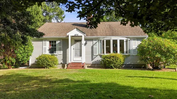 $630,000 | 1876 Phinneys Lane, Barnstable, MA 02630