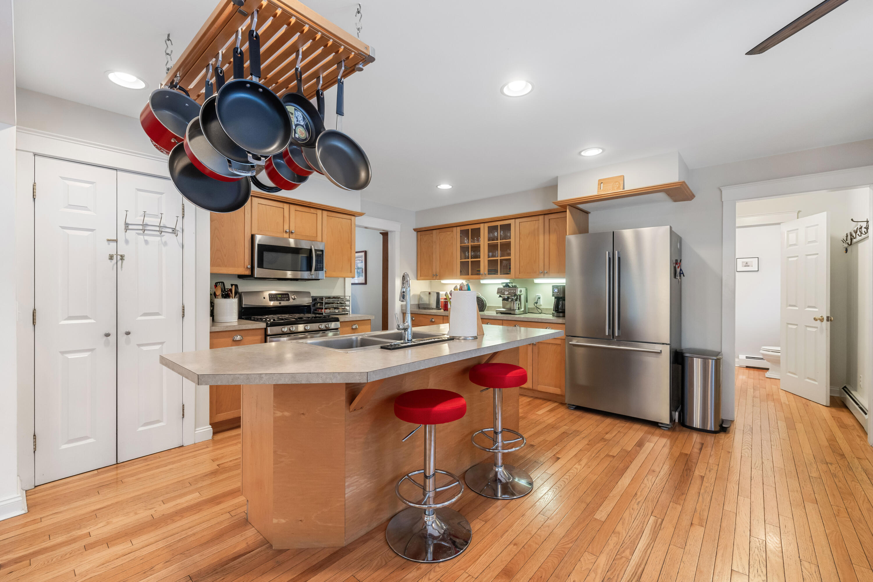 14 Lawrence Lane Kennebunk, ME 04043 - Photo 11 of 53 3G0A4395