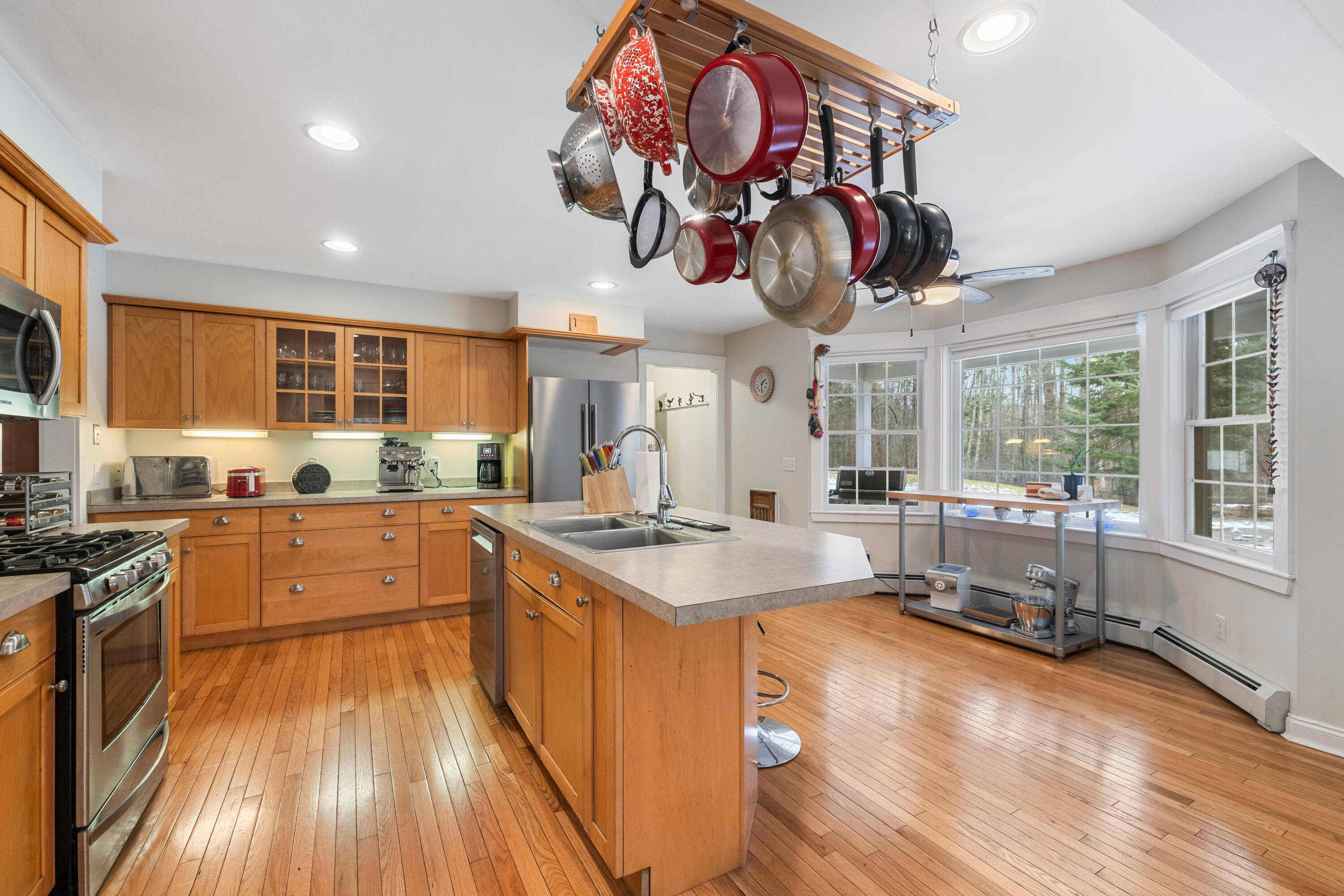 14 Lawrence Lane Kennebunk, ME 04043 - Photo 13 of 53 3G0A4401