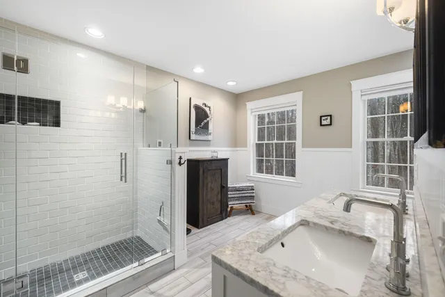 $849,000 | 14 Lawrence Lane, Kennebunk, ME 04043