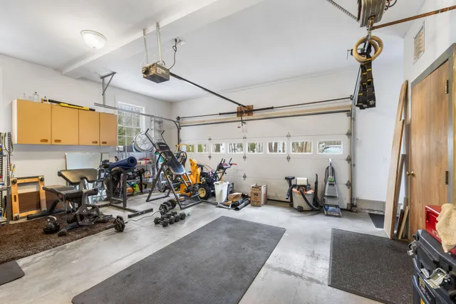 $849,000 | 14 Lawrence Lane, Kennebunk, ME 04043