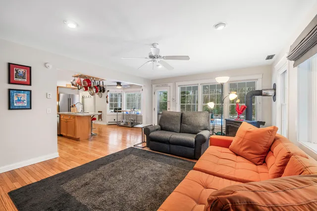 $849,000 | 14 Lawrence Lane, Kennebunk, ME 04043