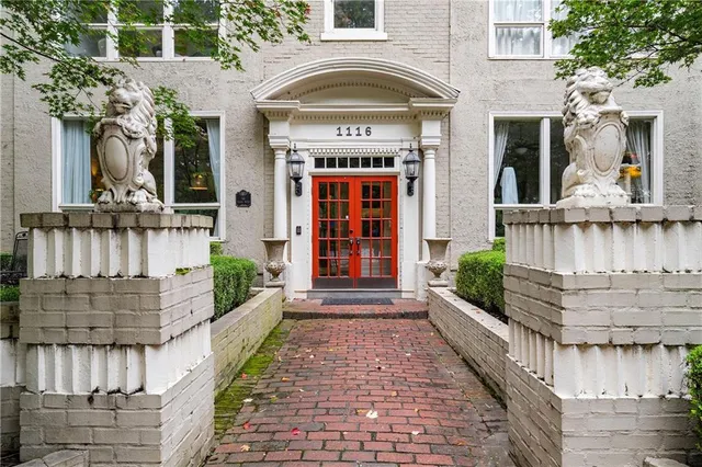 $425,000 | 1116 Piedmont Avenue Northeast, Unit 10, Atlanta, GA 30309