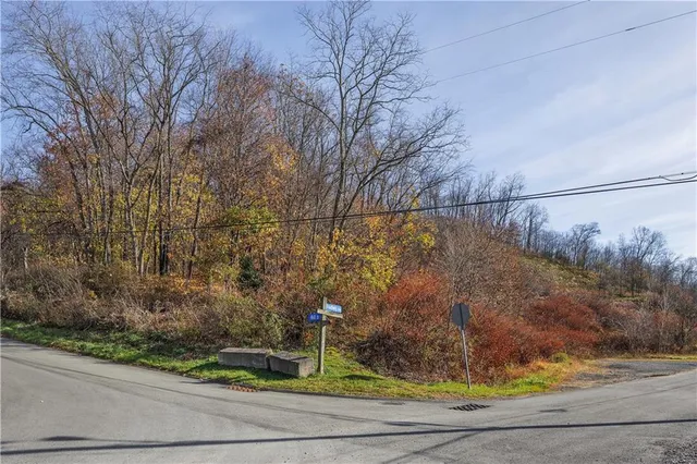 $195,000 | 199 Broadway Avenue, Lower Burrell, PA 15068