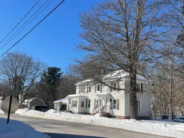 $389,999 | 18 Plummer Street, Lisbon, ME 04252