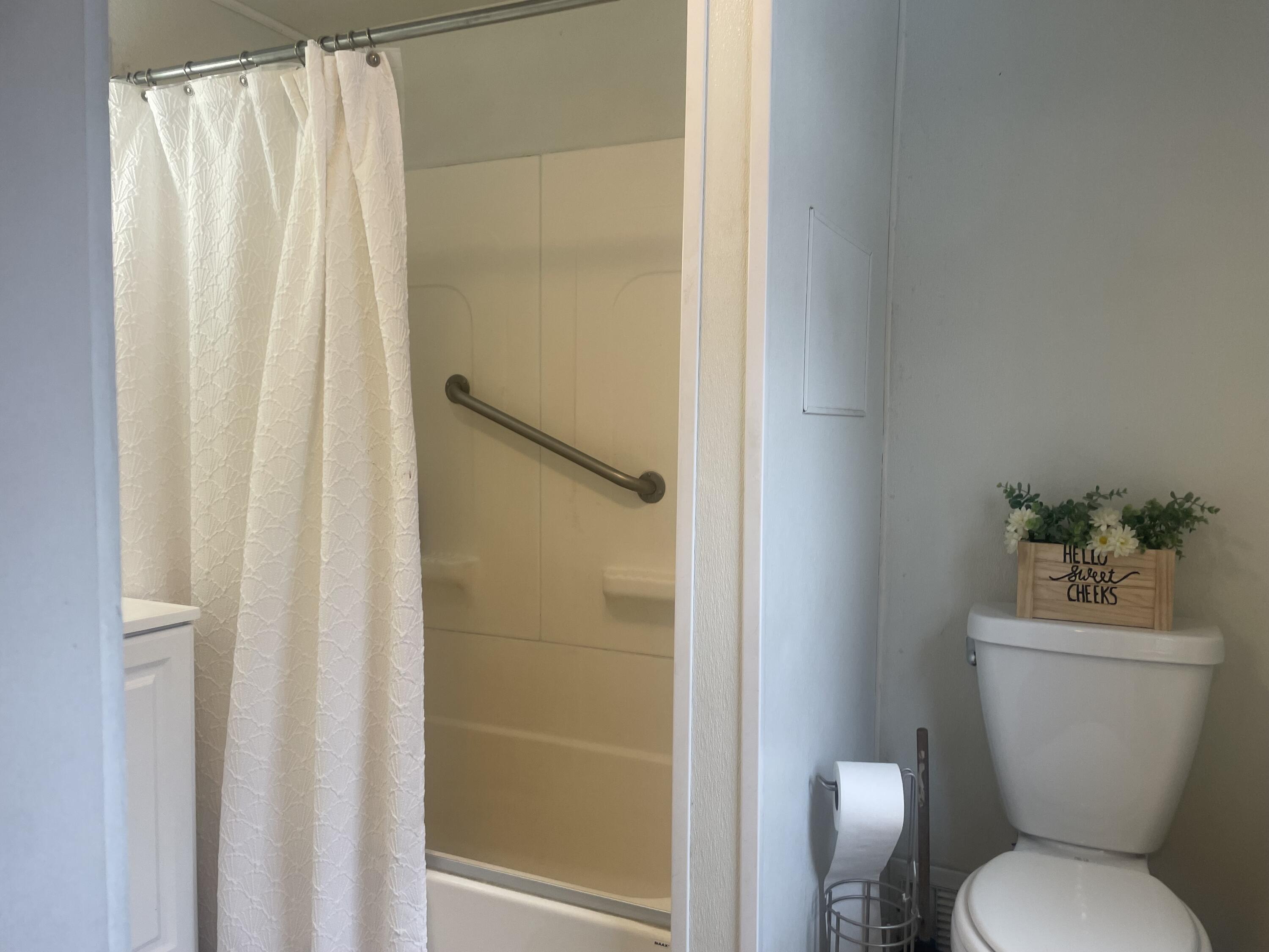 18 Plummer Street Lisbon, ME 04252 - Photo 14 of 24 IMG_7319