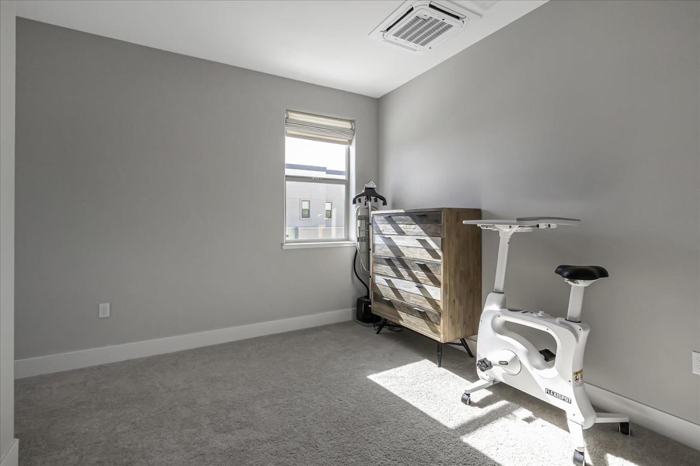 6823 Vector Court San Jose, CA 95119 - Photo 20 of 51 an entryway and a window in a room