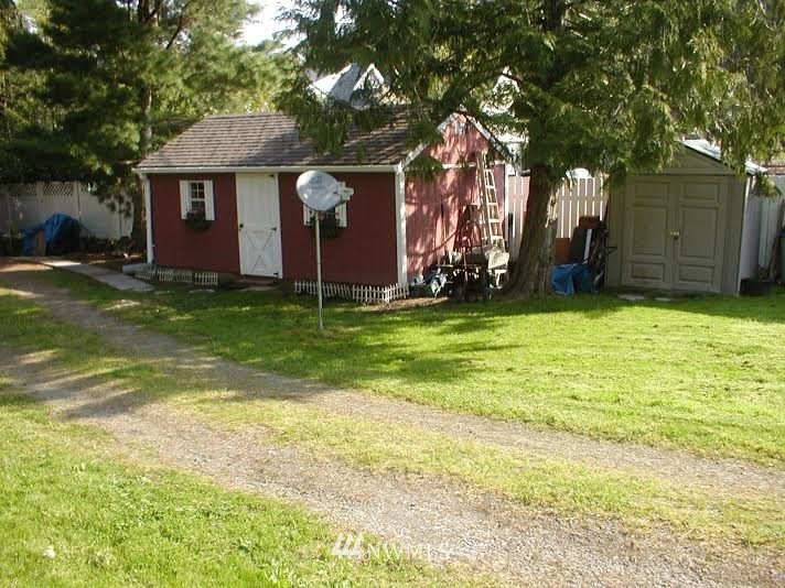19521 Whiteman Cove Road Southwest Longbranch, WA 98351 - Photo 3 of 25