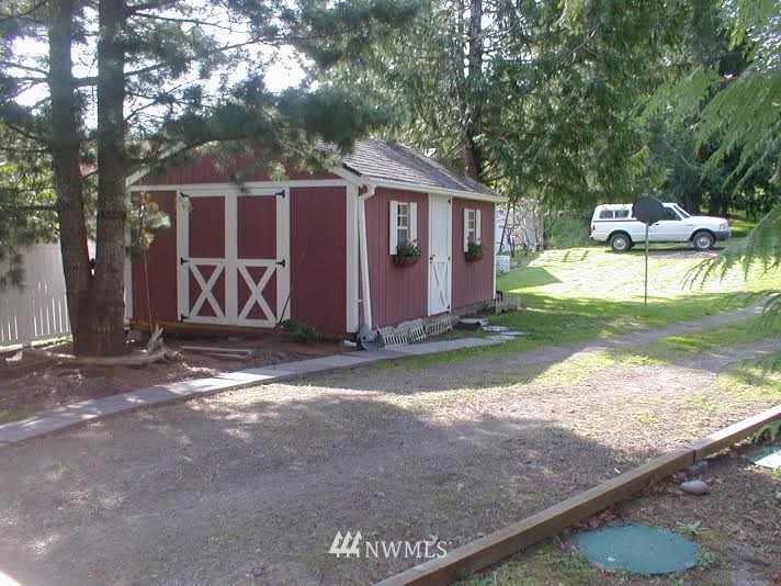 19521 Whiteman Cove Road Southwest Longbranch, WA 98351 - Photo 4 of 25
