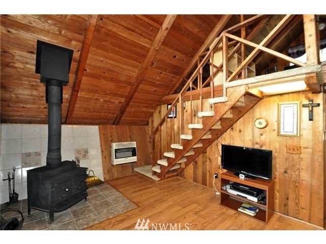 19521 Whiteman Cove Road Southwest Longbranch, WA 98351 - Photo 8 of 25