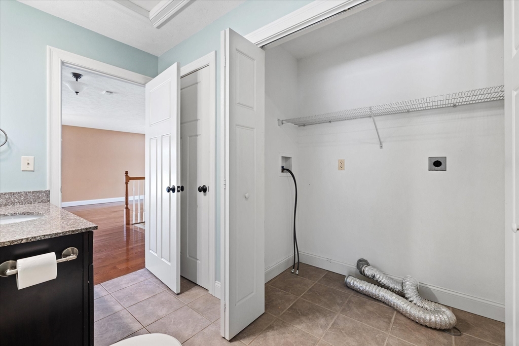 224 B Worcester Road, Unit B Westminster, MA 01473 - Photo 20 of 32