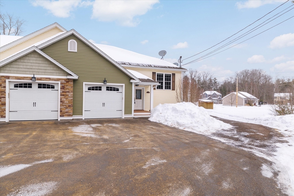 224 B Worcester Road, Unit B Westminster, MA 01473 - Photo 2 of 32