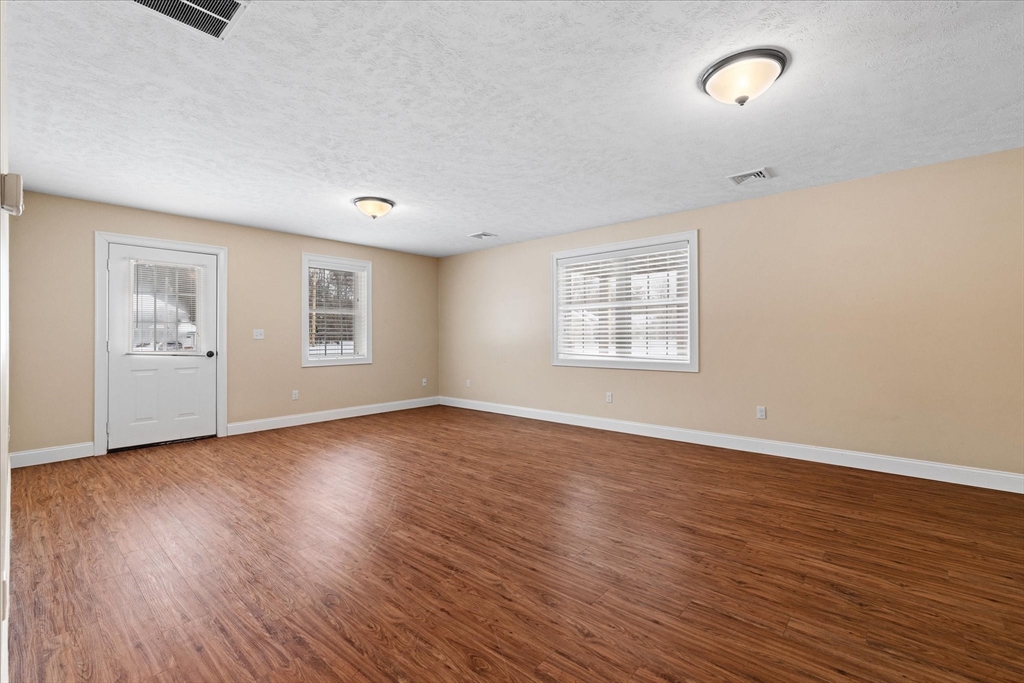 224 B Worcester Road, Unit B Westminster, MA 01473 - Photo 22 of 32