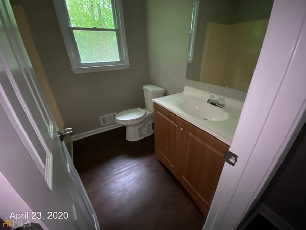 $1,395 | 74 Mt Moriah Road, Unit 2A, Auburn, GA 30011