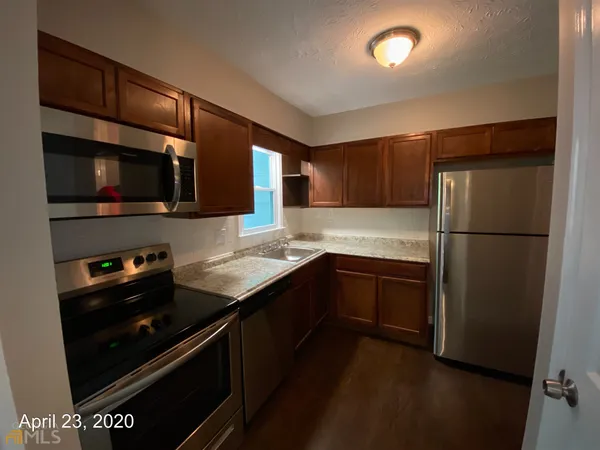 $1,395 | 74 Mt Moriah Road, Unit 2A, Auburn, GA 30011