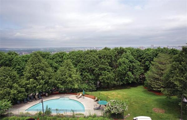 227 Summit Avenue, Unit E404 Brookline, MA 02446 - Photo 3 of 8