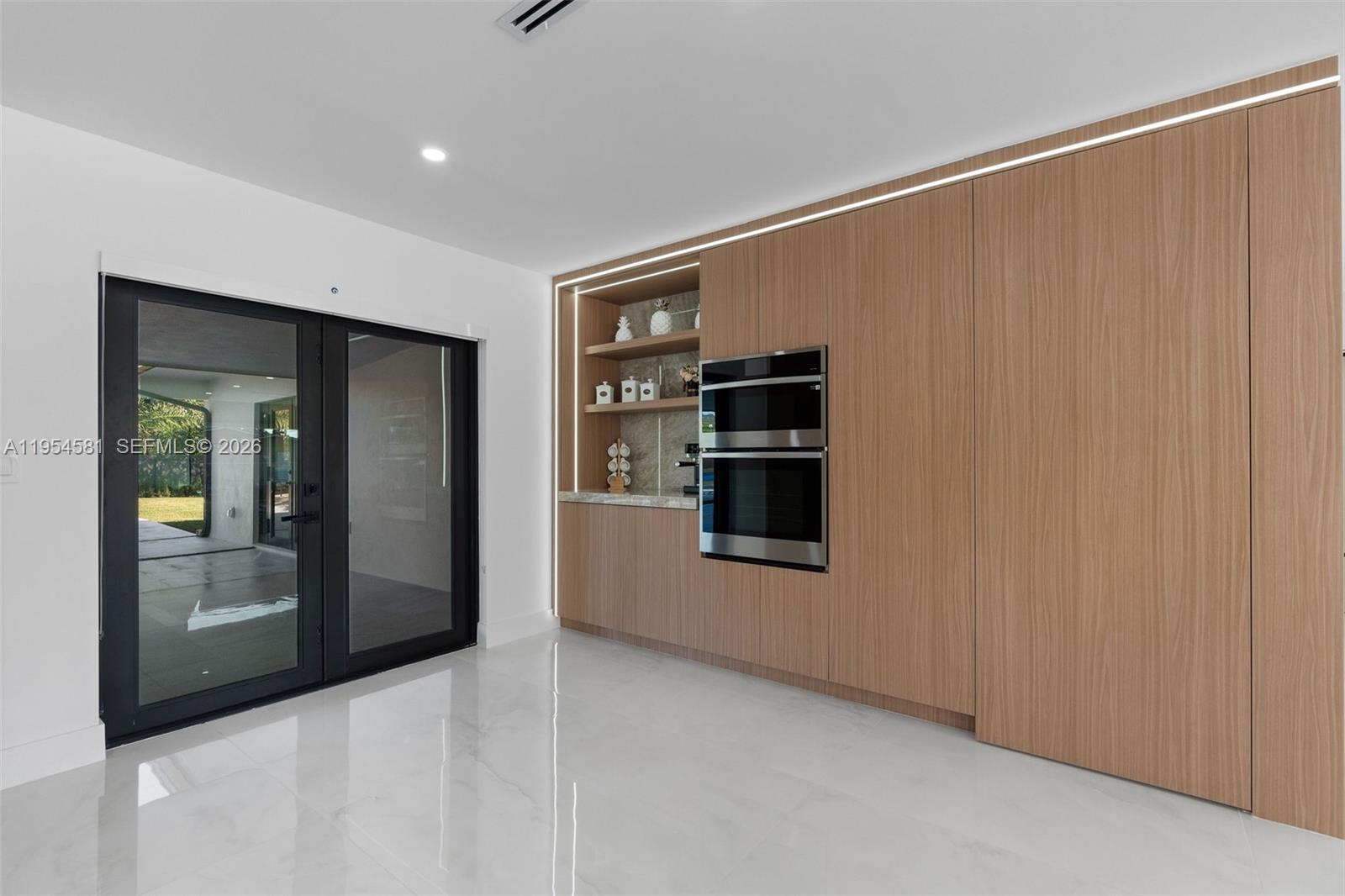 12425 Southwest 226th Street Miami, FL 33170 - Photo 19 of 75