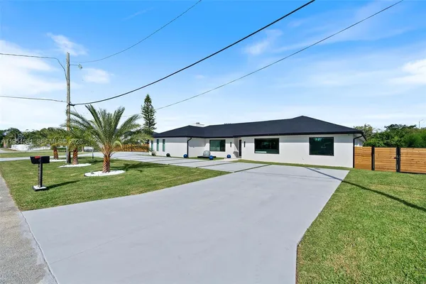 $2,399,000 | 12425 Southwest 226th Street, Miami, FL 33170