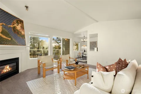 $315,000 | 10825 Southeast 200th Street, Unit B203, Kent, WA 98031