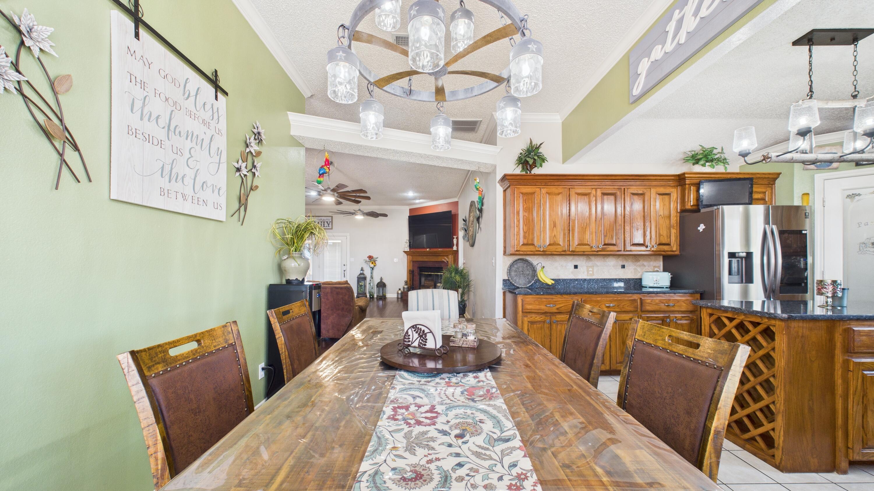 2909 146th Street Lubbock, TX 79423 - Photo 23 of 76 2909-146th-St_Lubbock-TX_24_Dining-Room