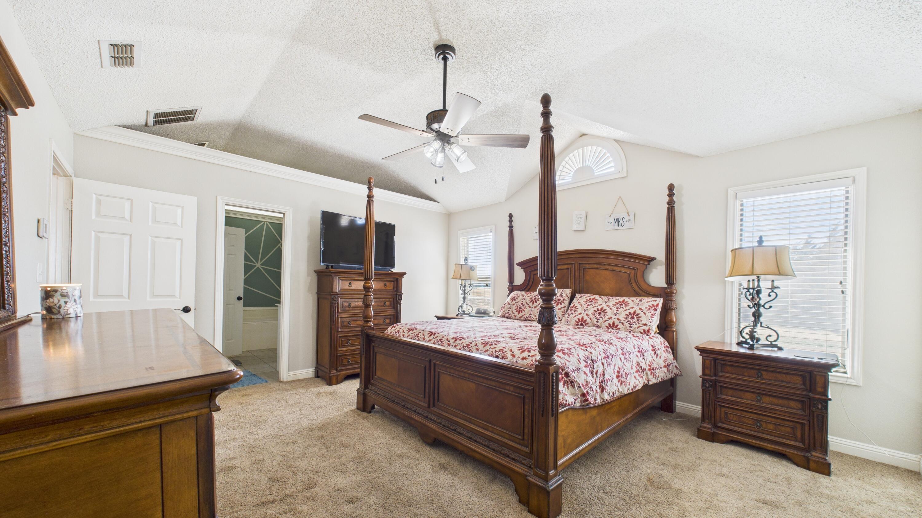 2909 146th Street Lubbock, TX 79423 - Photo 35 of 76 2909-146th-St_Lubbock-TX_43_Primary-Bedr