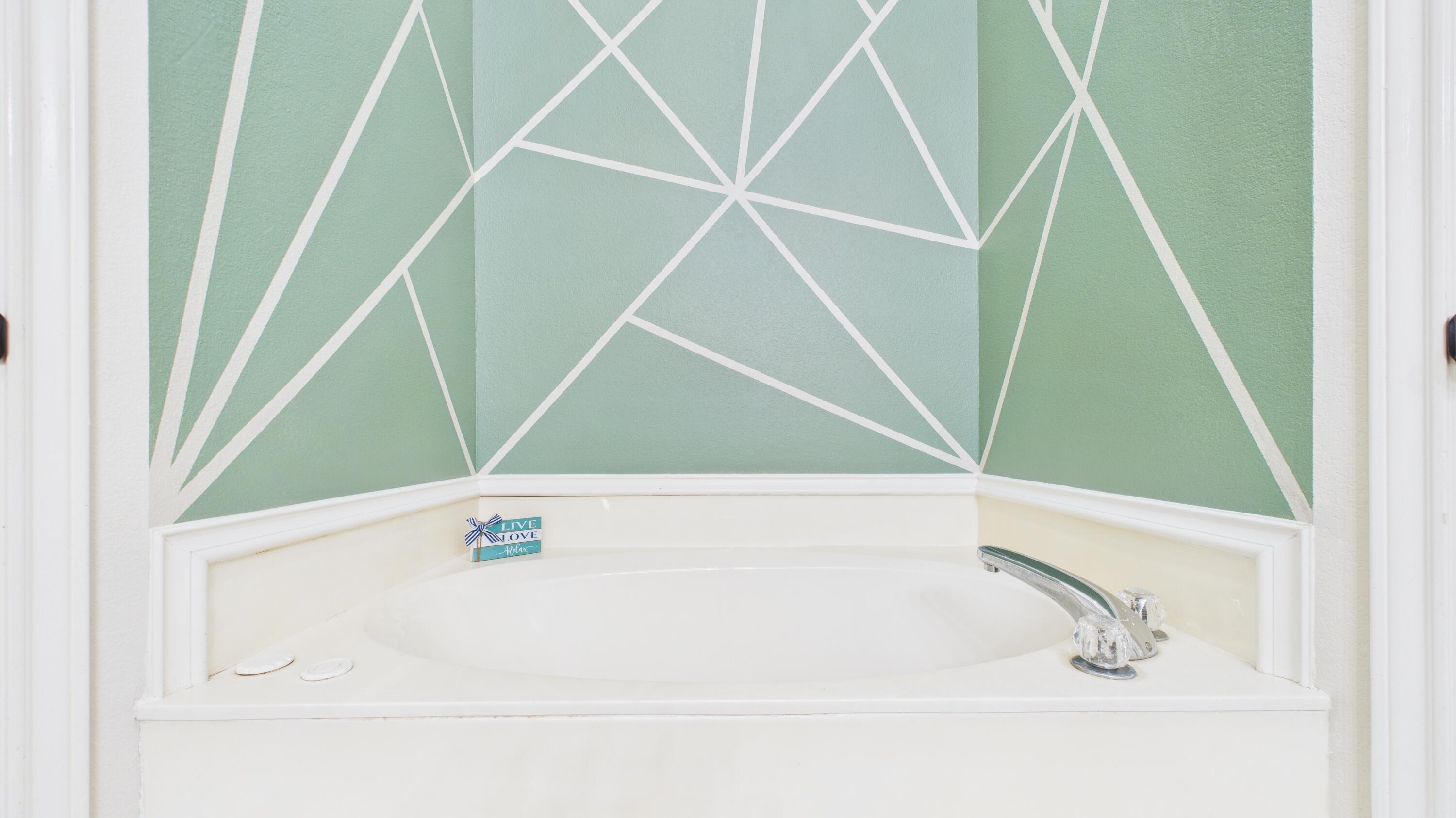 2909 146th Street Lubbock, TX 79423 - Photo 41 of 76 2909-146th-St_Lubbock-TX_49_Primary-Bath