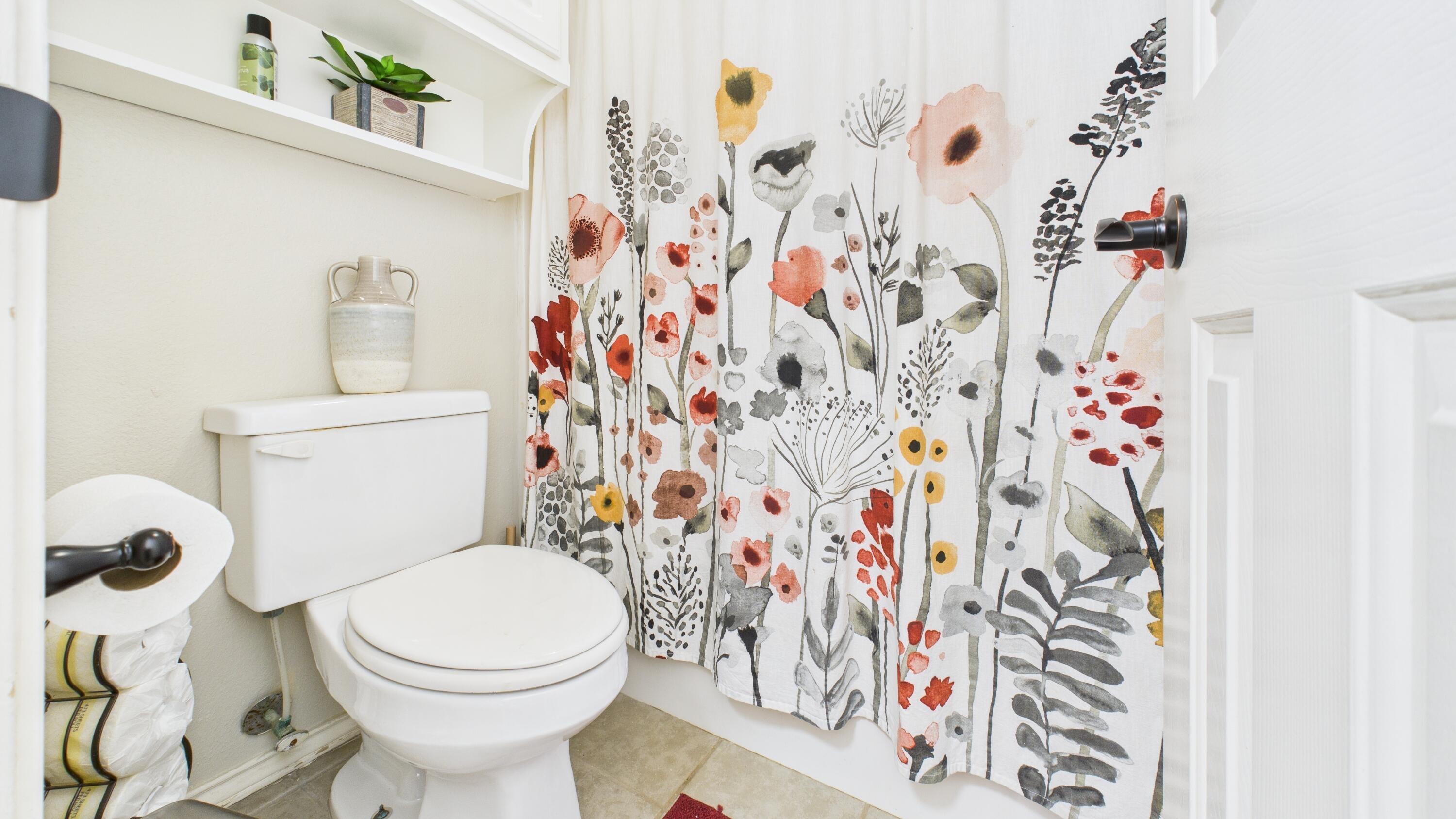 2909 146th Street Lubbock, TX 79423 - Photo 50 of 76 2909-146th-St_Lubbock-TX_58_Bathroom-2