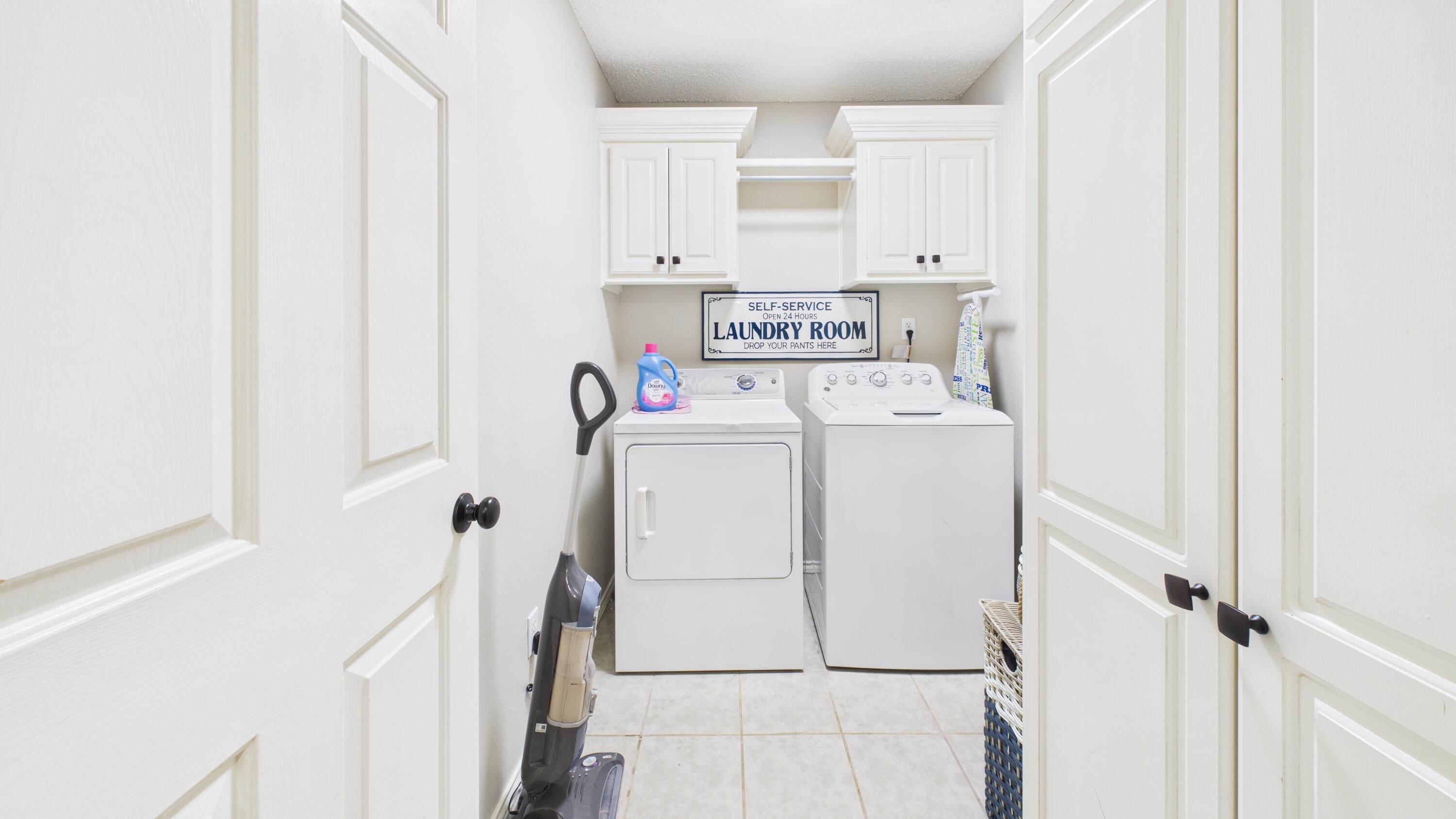 2909 146th Street Lubbock, TX 79423 - Photo 62 of 76 2909-146th-St_Lubbock-TX_37_Laundry-Room
